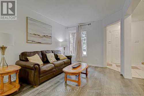 17 Clover Bloom Road, Brampton (Sandringham-Wellington), ON - Indoor Photo Showing Living Room