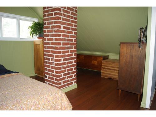 343 Archibald Street, Kimberley, BC - Indoor Photo Showing Bedroom