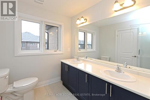 142 Corley Street, Kawartha Lakes (Lindsay), ON - Indoor Photo Showing Bathroom