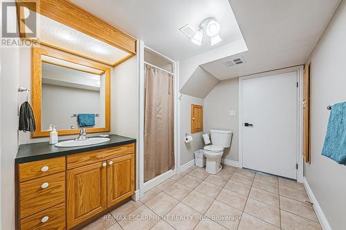 Lower - 81 Hopkins Court, Hamilton, ON - Indoor Photo Showing Bathroom