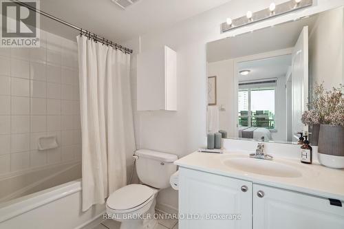 905 - 17 Barberry Place, Toronto (Bayview Village), ON - Indoor Photo Showing Bathroom