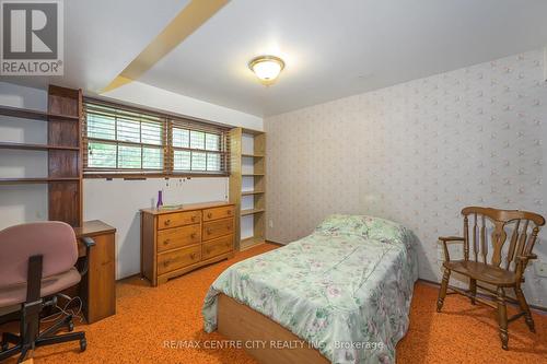 146 Union Avenue, Middlesex Centre (Komoka), ON - Indoor Photo Showing Bedroom