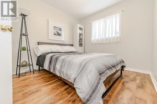 171 Norfolk Avenue, Cambridge, ON - Indoor Photo Showing Bedroom