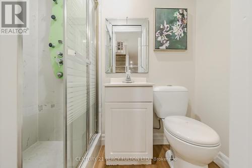 171 Norfolk Avenue, Cambridge, ON - Indoor Photo Showing Bathroom