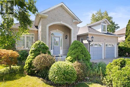 10 Kilmarnoch Avenue, Vaughan (Maple), ON - Outdoor