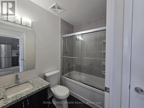 315 - 8763 Bayview Avenue W, Richmond Hill (Doncrest), ON - Indoor Photo Showing Bathroom