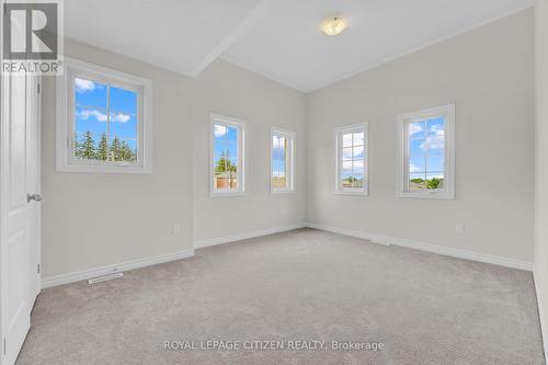 21 North Garden Boulevard, Scugog (Port Perry), ON - Indoor Photo Showing Other Room