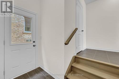 21 North Garden Boulevard, Scugog (Port Perry), ON - Indoor Photo Showing Other Room