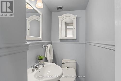 1202 - 15 Towering Heights Boulevard, St. Catharines, ON - Indoor Photo Showing Bathroom