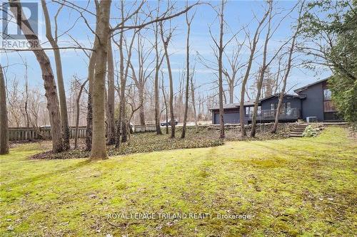 1625 Hillside Drive, London, ON - Outdoor