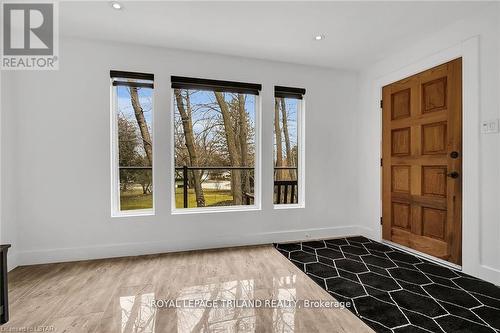 1625 Hillside Drive, London, ON - Indoor Photo Showing Other Room