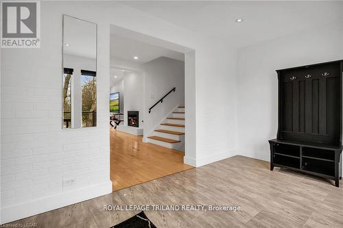 1625 Hillside Drive, London, ON - Indoor Photo Showing Other Room