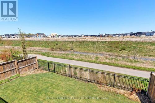 2020 Wateroak Drive, London, ON - Outdoor With View