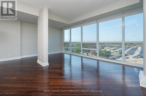 803 - 1055 Southdown Road, Mississauga (Clarkson), ON - Indoor Photo Showing Other Room