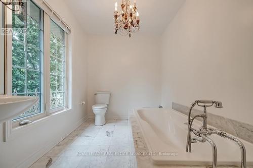 3286 Shelburne Place, Oakville (Bronte West), ON - Indoor Photo Showing Bathroom