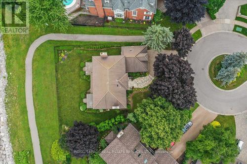 3286 Shelburne Place, Oakville (Bronte West), ON - Outdoor