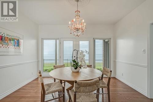 3286 Shelburne Place, Oakville (Bronte West), ON - Indoor Photo Showing Dining Room