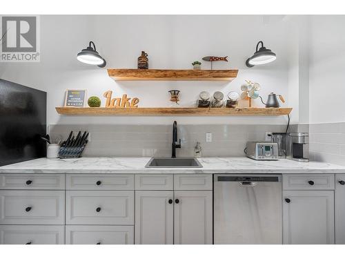 1399 12Th  Avenue, Invermere, BC - Indoor Photo Showing Kitchen