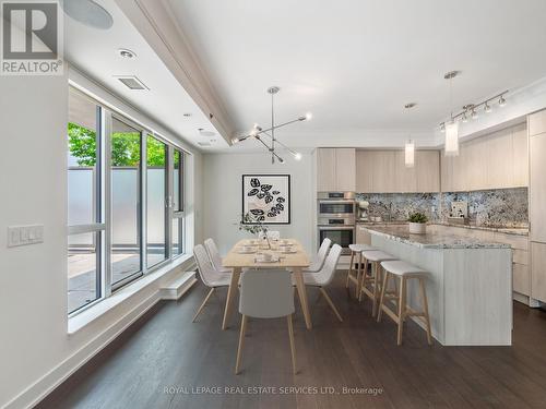 1908 - 318 Richmond Street, Toronto (Waterfront Communities), ON - Indoor Photo Showing Dining Room