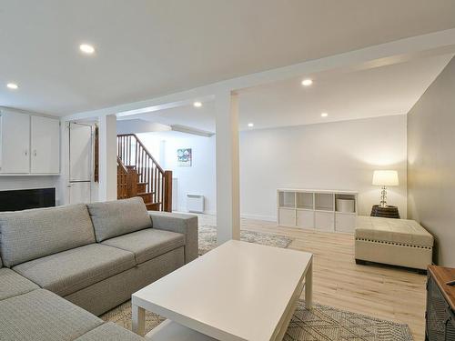 Family room - 143 Rue St-Vincent, Sainte-Agathe-Des-Monts, QC - Indoor Photo Showing Living Room