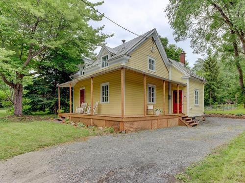 Vue d'ensemble - 326 Ch. Des Patriotes S., Mont-Saint-Hilaire, QC - Outdoor With Deck Patio Veranda