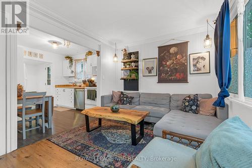 190 York Street, St. Catharines (Downtown), ON - Indoor Photo Showing Living Room