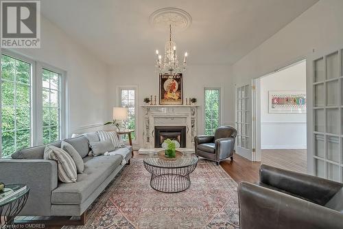 3286 Shelburne Place, Oakville (1001 - Br Bronte), ON - Indoor Photo Showing Living Room With Fireplace