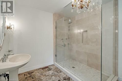 3286 Shelburne Place, Oakville (1001 - Br Bronte), ON - Indoor Photo Showing Bathroom