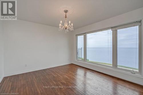 3286 Shelburne Place, Oakville (1001 - Br Bronte), ON - Indoor Photo Showing Other Room