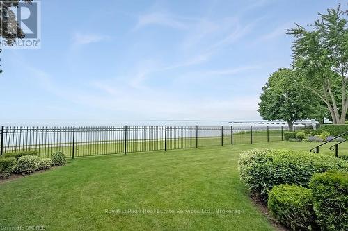 3286 Shelburne Place, Oakville (1001 - Br Bronte), ON - Outdoor With View