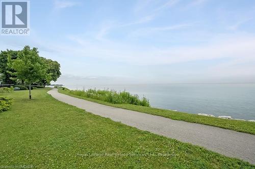 3286 Shelburne Place, Oakville (1001 - Br Bronte), ON - Outdoor With Body Of Water With View