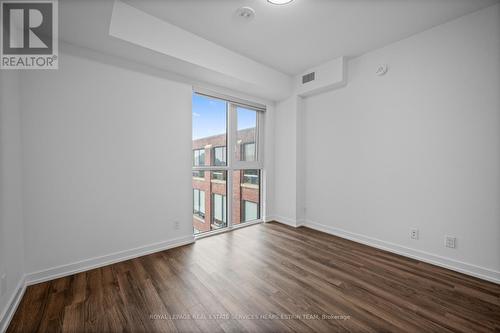 601 - 555 College Street, Toronto, ON - Indoor Photo Showing Other Room