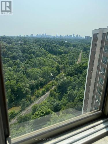 Ph 5 - 60 Pavane Linkway, Toronto (Flemingdon Park), ON - Outdoor With View