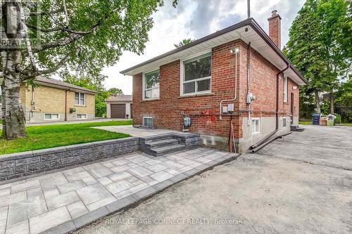 44 Ronway Crescent, Toronto (Woburn), ON - Outdoor With Exterior