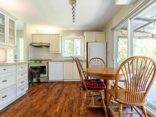 Kitchen - 840 Ch. Du Lac-Bouthillier, Saint-Aimé-Du-Lac-Des-Îles, QC - Indoor