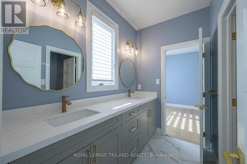 3741 Somerston Crescent, London, ON - Indoor Photo Showing Bathroom