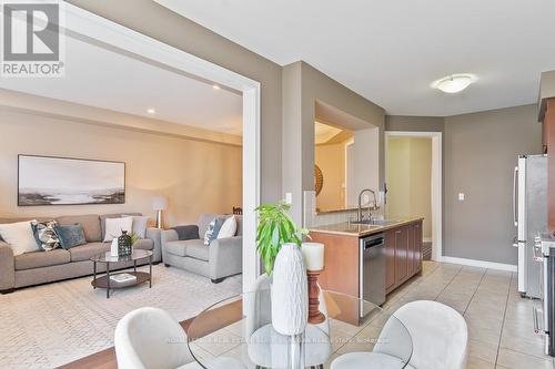 44 - 2019 Trawden Way, Oakville (Palermo West), ON - Indoor Photo Showing Living Room