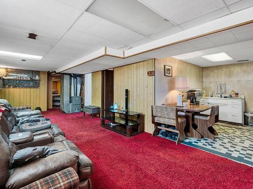 1020 Oxford Street, Kamloops, BC - Indoor Photo Showing Basement