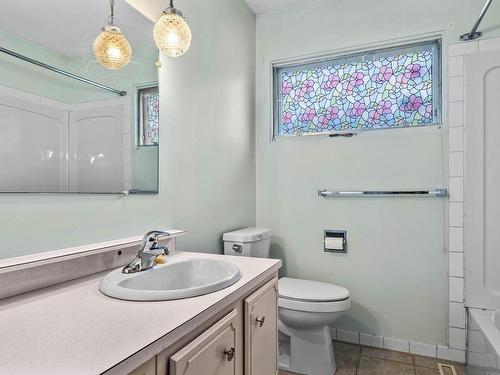 1069 Schubert Drive, Kamloops, BC - Indoor Photo Showing Bathroom