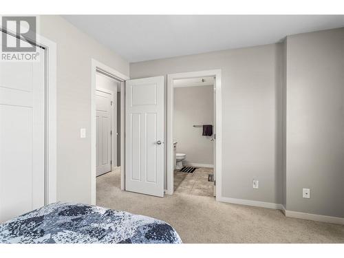 120 Hartman Road Unit# 110, Kelowna, BC - Indoor Photo Showing Bedroom