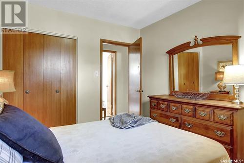 3815 Van Horne Avenue, Regina, SK - Indoor Photo Showing Bedroom