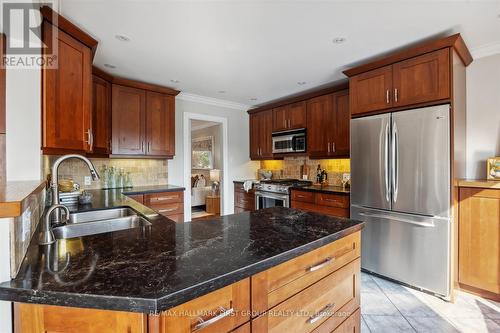 90 Farrow Crescent, Ajax (South West), ON - Indoor Photo Showing Kitchen With Double Sink