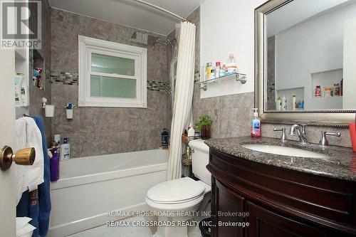 896 Walton Court, Whitby (Williamsburg), ON - Indoor Photo Showing Bathroom