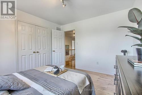 4 Glendower Crescent, Georgina (Keswick North), ON - Indoor Photo Showing Bedroom