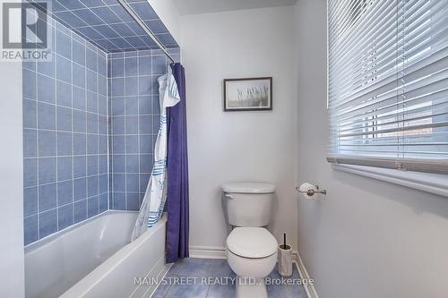 4 Glendower Crescent, Georgina (Keswick North), ON - Indoor Photo Showing Bathroom