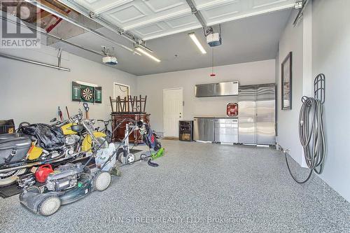 4 Glendower Crescent, Georgina (Keswick North), ON - Indoor Photo Showing Garage