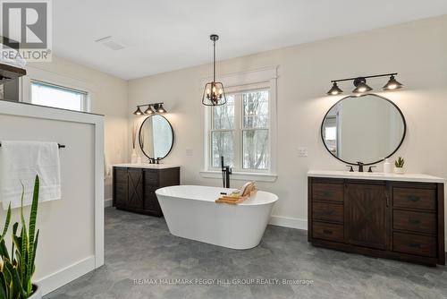 5385 Line 8 N, Oro-Medonte, ON - Indoor Photo Showing Bathroom