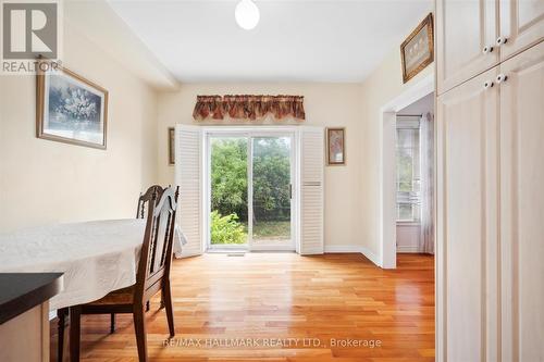 304 Hollymount Drive, Mississauga (Hurontario), ON - Indoor Photo Showing Dining Room