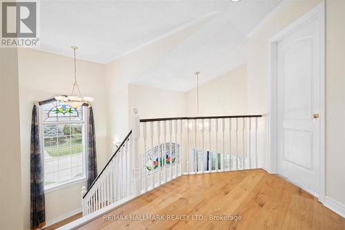 304 Hollymount Drive, Mississauga (Hurontario), ON - Indoor Photo Showing Other Room