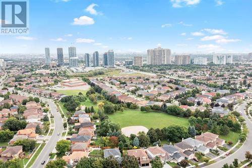 304 Hollymount Drive, Mississauga (Hurontario), ON - Outdoor With View